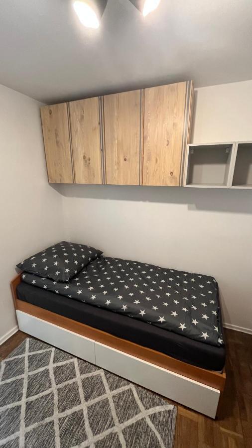 Warszawa Wola Pokoje Hostel Buitenkant foto