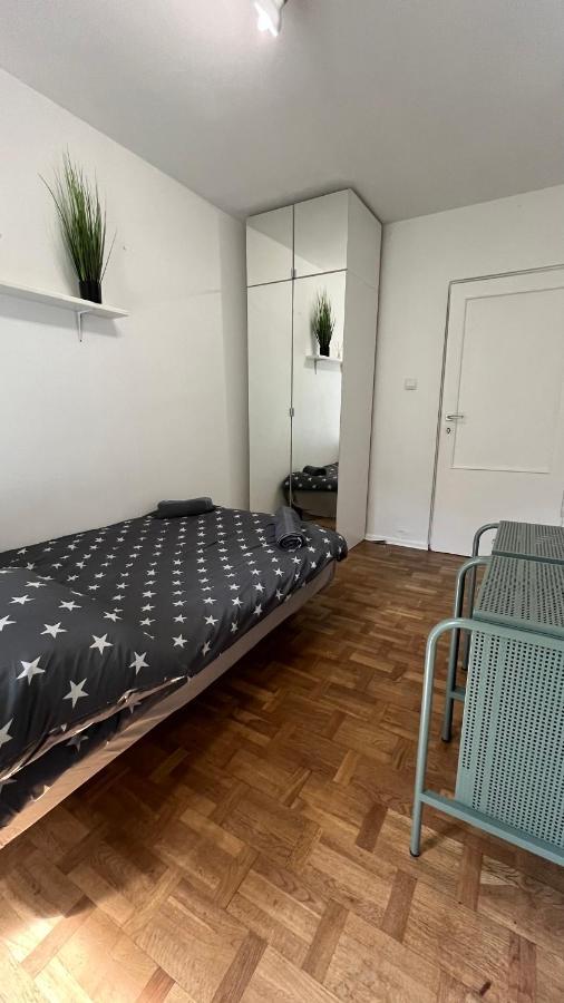 Warszawa Wola Pokoje Hostel Buitenkant foto